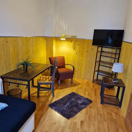 VICTORY GuestHouse - Handwerker Pension-2